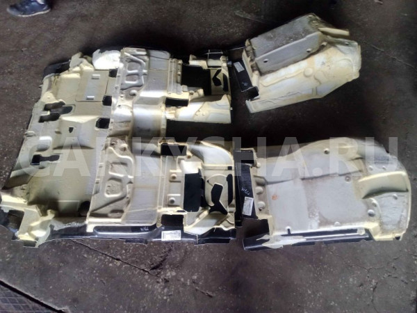 Покрытие напольное (ковролин) Mercedes-Benz M-класс W166 (2011—2015) Mercedes-Benz M-klasse оригинальный номер a16668001409h42