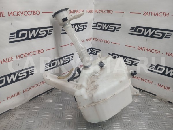 Бачок омывателя Toyota Mark X 