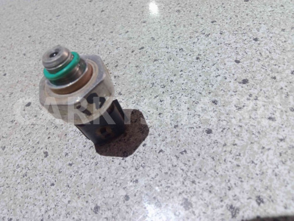 Датчик кондиционера Renault Duster I рестайлинг (2015—2021) Renault 15 оригинальный номер 921366801r