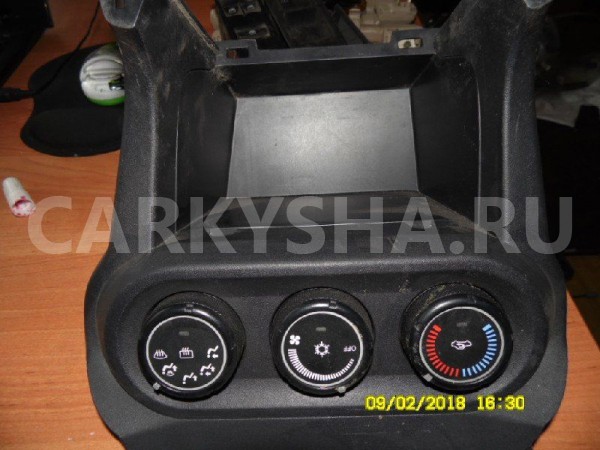 Блок управления климатической установкой Mitsubishi Lancer X (2007—2010) Mitsubishi Lancer оригинальный номер 7820A116XA
