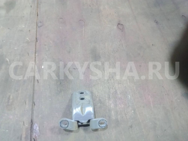 Петля двери Nissan Almera G15 (2012—2018) Nissan Almera оригинальный номер 82421ED000