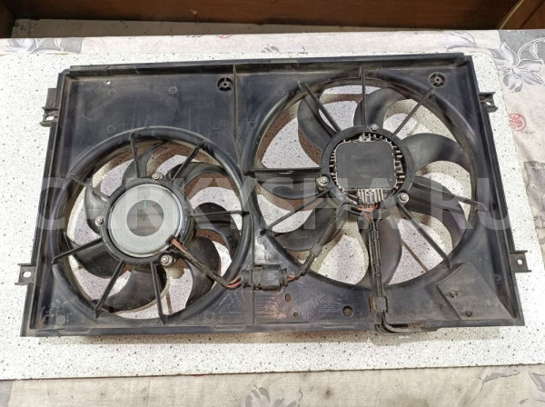 Вентилятор радиатора Skoda Octavia II рестайлинг (2008—2013) Skoda Octavia оригинальный номер 1k0121207b