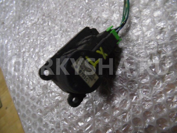 Моторчик заслонки отопителя Mitsubishi Lancer X (2007—2010) Mitsubishi Lancer оригинальный номер CSA512T010