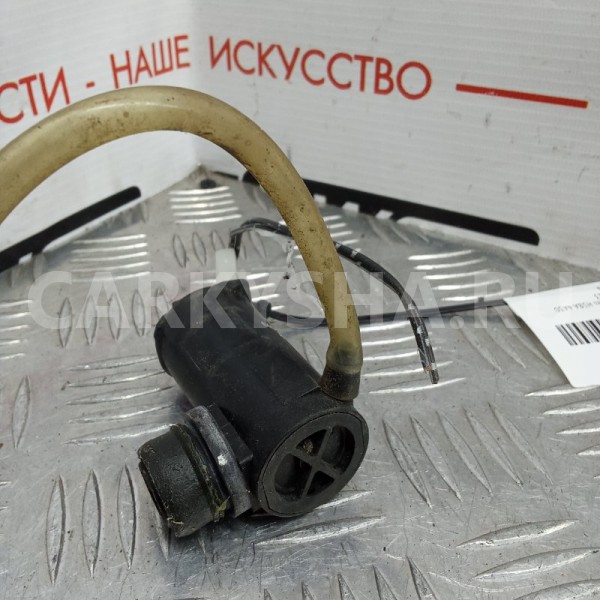 Насос омывателя Mitsubishi Pajero 