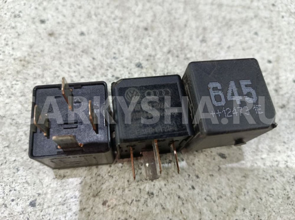 Реле Skoda Octavia II рестайлинг (2008—2013) Skoda Octavia оригинальный номер 4H0951253A