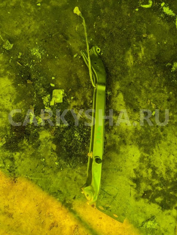 Планка телевизора Mitsubishi Colt 