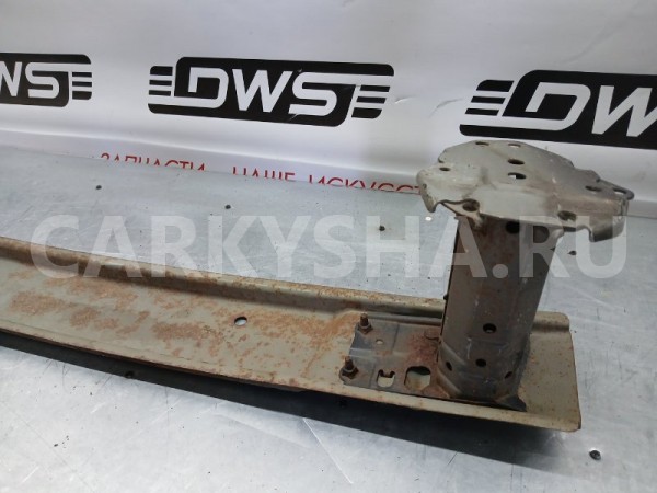 Усилитель бампера Toyota Avensis 