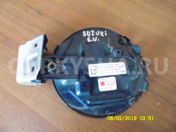 Лючок бензобака Suzuki Grand Vitara II рестайлинг (2008—2012) Suzuki Grand Vitara 