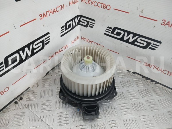 Вентилятор печки Toyota Vitz 