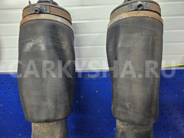 Стойки передние в сборе Range Rover 3 L322 Land Rover Range Rover оригинальный номер RNB 501400