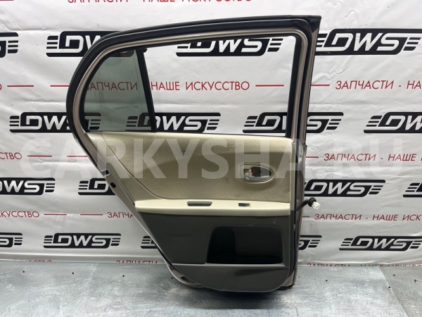 Дверь задняя левая Toyota Vitz 