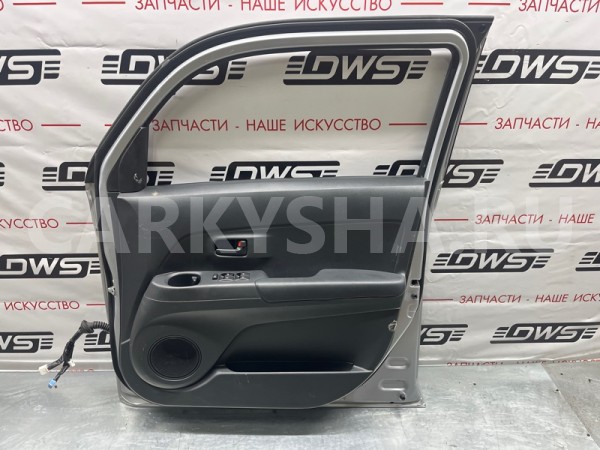 Дверь передняя правая Toyota bB 