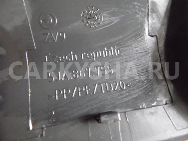 Обшивка двери багажника Skoda Rapid I рестайлинг (2017—2020) Skoda Rapid оригинальный номер 5JA867755