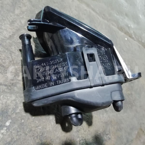 Фара противотуманная Audi Q7 4L (2005—2009) Audi 200 оригинальный номер 4412029rue