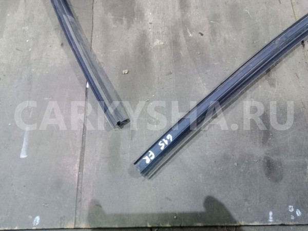 Уплотнитель стекла двери Nissan Almera G15 (2012—2018) Nissan Almera оригинальный номер 80330EW000