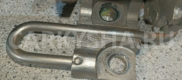 Петля двери Volkswagen Jetta V (2005—2011) Volkswagen Jetta оригинальный номер 1k4833411