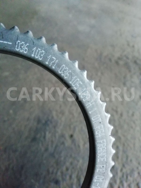 Крышка коленвала Volkswagen Polo V (2009—2015) Volkswagen Polo оригинальный номер 036103171