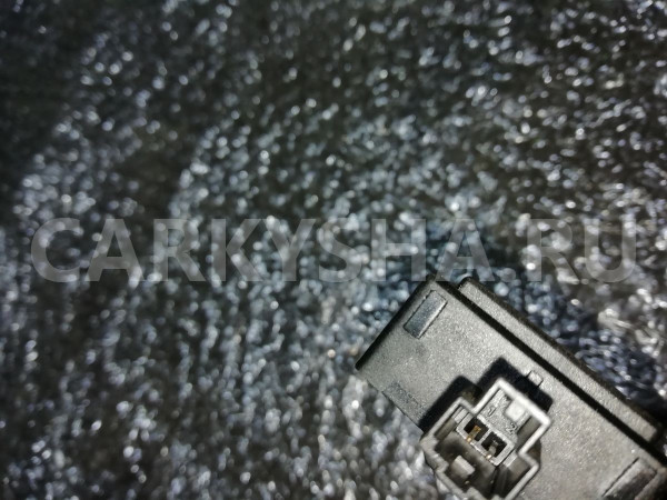 Антенна Audi Q7 4L (2005—2009) Audi 200 оригинальный номер 4f0907247a