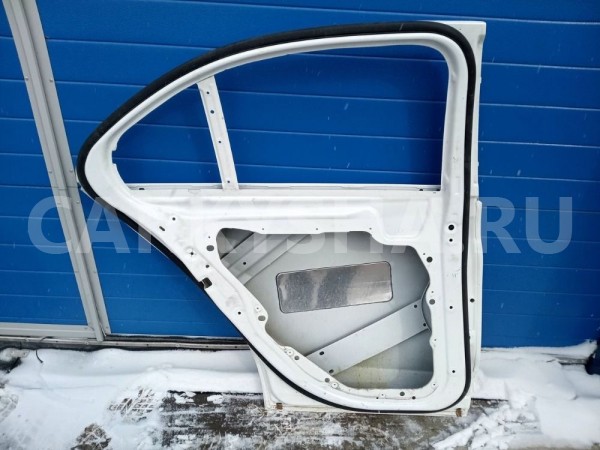 Дверь задняя левая Mercedes C W205 2018 Mercedes-Benz C-klasse оригинальный номер a2057320110