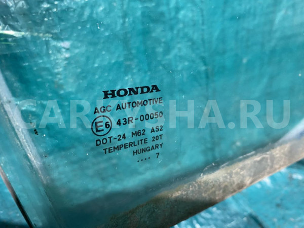 Стекло двери передней правой Honda CR-V 3 Honda CR-V оригинальный номер 73300SWYE00