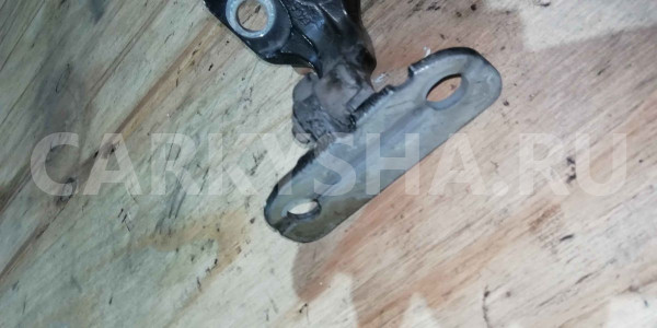 Петля двери Land Rover Range Rover Evoque I (2011—2015) Land Rover Range Rover Evoque оригинальный номер bj32228a