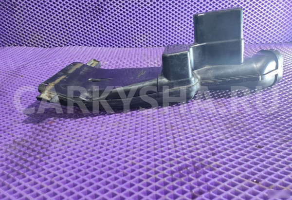 Воздухозаборник Mitsubishi Lancer 9 Mitsubishi Galant оригинальный номер MN135194