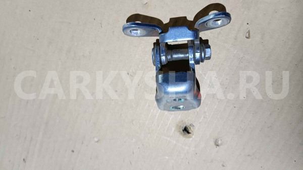 Петля двери Skoda Fabia II (2007—2010) Skoda Fabia оригинальный номер 5j0833411