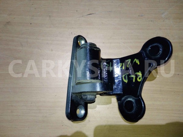 Петля двери Mercedes-Benz E-класс W212/S212/C207/A207 рестайлинг (2013—2016) Mercedes-Benz E-klasse оригинальный номер a2047300337