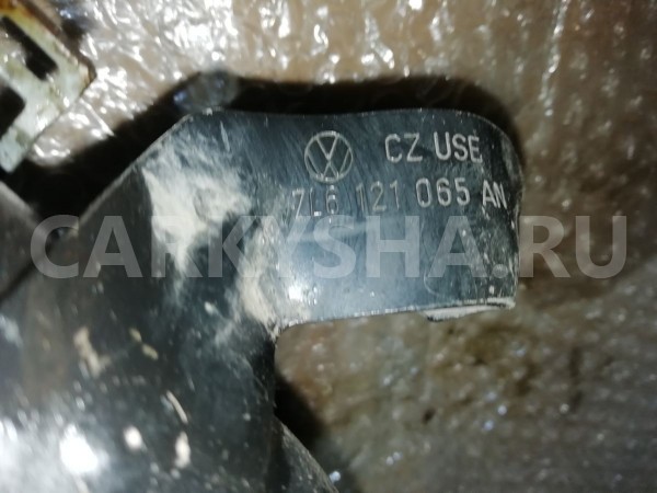 Трубка системы охлаждения Audi Q7 4L (2005—2009) Audi 200 оригинальный номер 7l6121065an