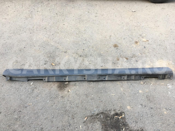 Накладка на порог правая Toyota Avensis II Рестайлинг Седан оригинальный номер 75851-05010