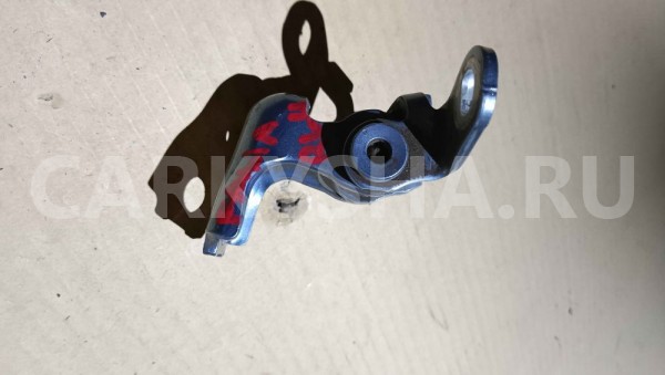 Петля двери Skoda Fabia II (2007—2010) Skoda Fabia оригинальный номер 5j0833401