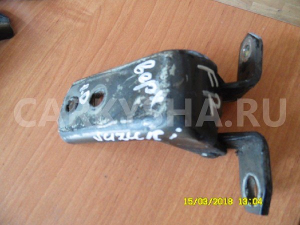 Петля двери Suzuki Grand Vitara II рестайлинг (2008—2012) Suzuki Grand Vitara оригинальный номер 6931065J00