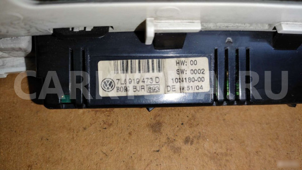 Дисплей парктроника Volkswagen Toureg 1 Volkswagen Touareg 