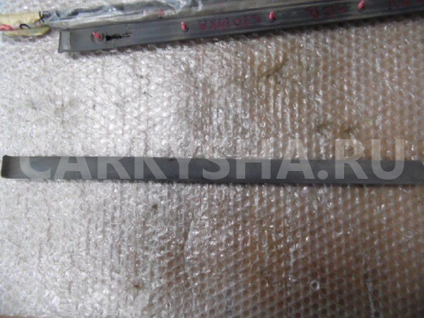 Уплотнитель двери Toyota RAV4 III (2005—2010) Toyota RAV 4 оригинальный номер 6787442010