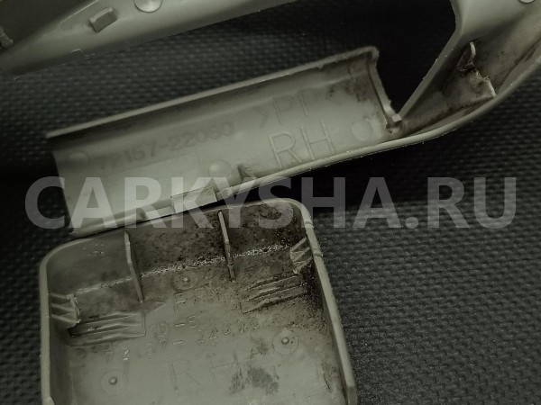 Заглушка сиденья Toyota Mark II 1998 7215722060 GX100, передняя Toyota Mark II 