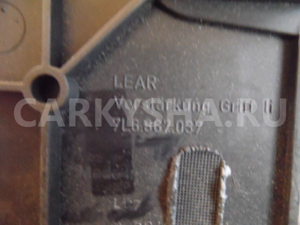 Крышка Volkswagen Touareg I (2002—2006) Volkswagen Touareg оригинальный номер 7L6867037BFNWE