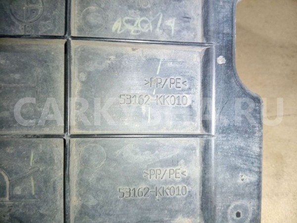 Дефлектор радиатора Toyota Hilux VIII (2015—2020) Toyota Hilux оригинальный номер 53162kk010