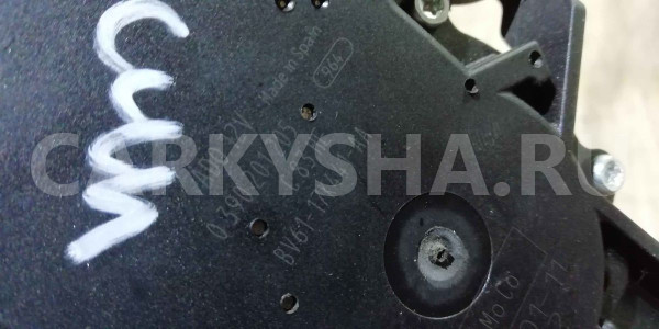 Мотор стеклоочистителя Ford Focus III (2011—2015) Ford Focus оригинальный номер 0390201205