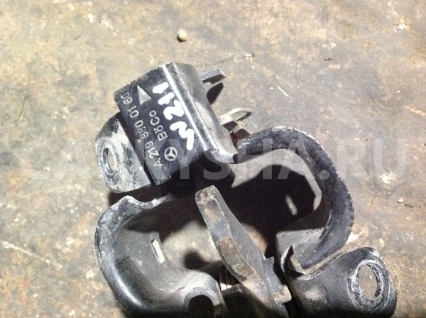 Замок капота Mercedes-Benz GL-класс X164 рестайлинг (2009—2012) Mercedes-Benz G-klasse оригинальный номер A2198800160