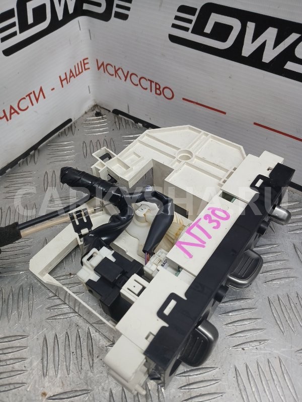 Блок управления климат-контролем Nissan X-Trail 