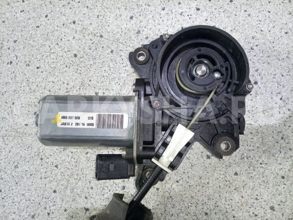 Доводчик двери Audi Q7 4M (2015—2020) Audi Q7 оригинальный номер 4m0837003