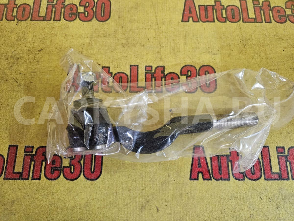 Наконечник рулевой Mitsubishi Pajero оригинальный номер MB831044