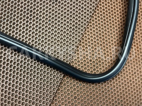 Уплотнитель дверного проема BMW 2er оригинальный номер 51 35 7 420 077, 51 35 7 420 077, 51357420077, 7420077