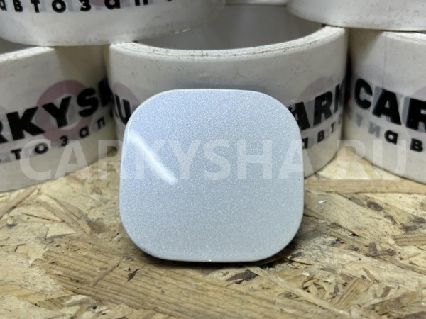 Заглушка буксировочного крюка Toyota Camry VII (XV50) оригинальный номер 52129-33906