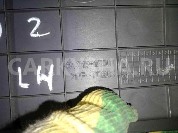 Накладка торпедо Kia Rio II рестайлинг (2009—2011) Kia Rio оригинальный номер 847151g001