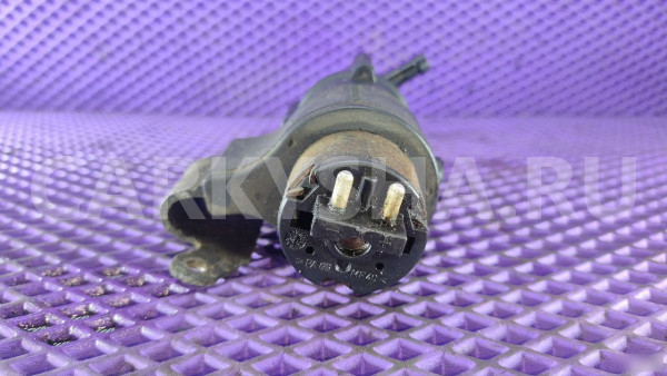 Помпа водяная дополнительная Mercedes-Benz W210 Mercedes-Benz E-klasse оригинальный номер 2108300114