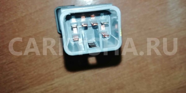 Кнопка обогрева рулевого колеса Kia Rio III (2011—2015) Kia Rio оригинальный номер 933804Y100