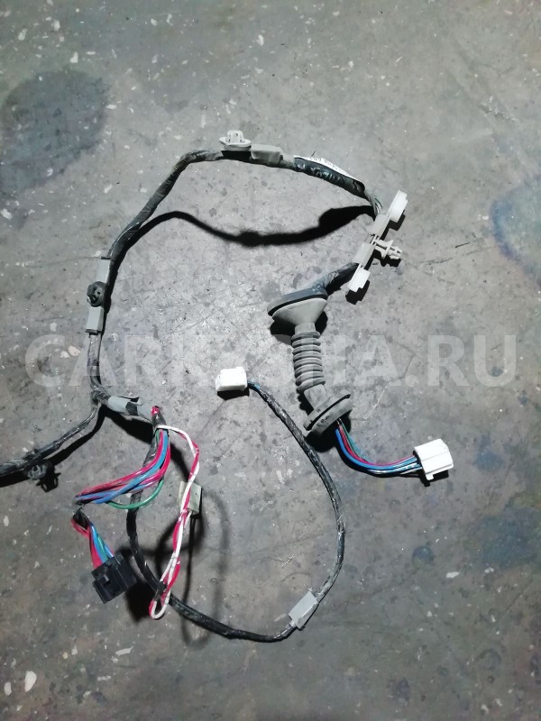 Проводка двери Toyota Hilux VII рестайлинг (2011—2015) Toyota Hilux оригинальный номер 821530k150