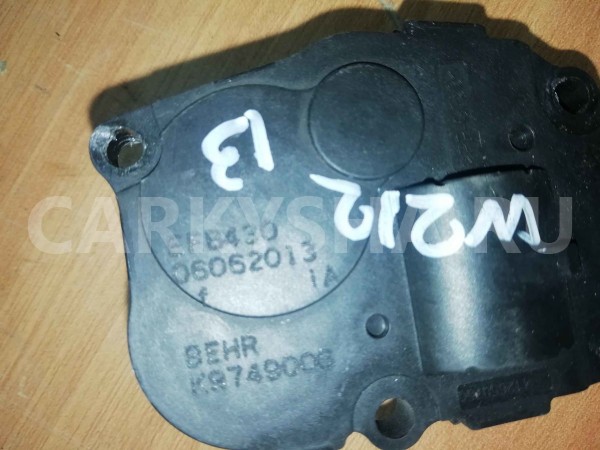 Моторчик заслонки отопителя Mercedes-Benz E-класс W212/S212/C207/A207 рестайлинг (2013—2016) Mercedes-Benz E-klasse оригинальный номер a2219066900