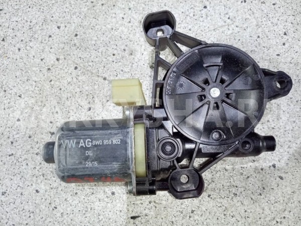 Моторчик стеклоподъемника Audi Q7 4M (2015—2020) Audi Q7 оригинальный номер 8w0959802